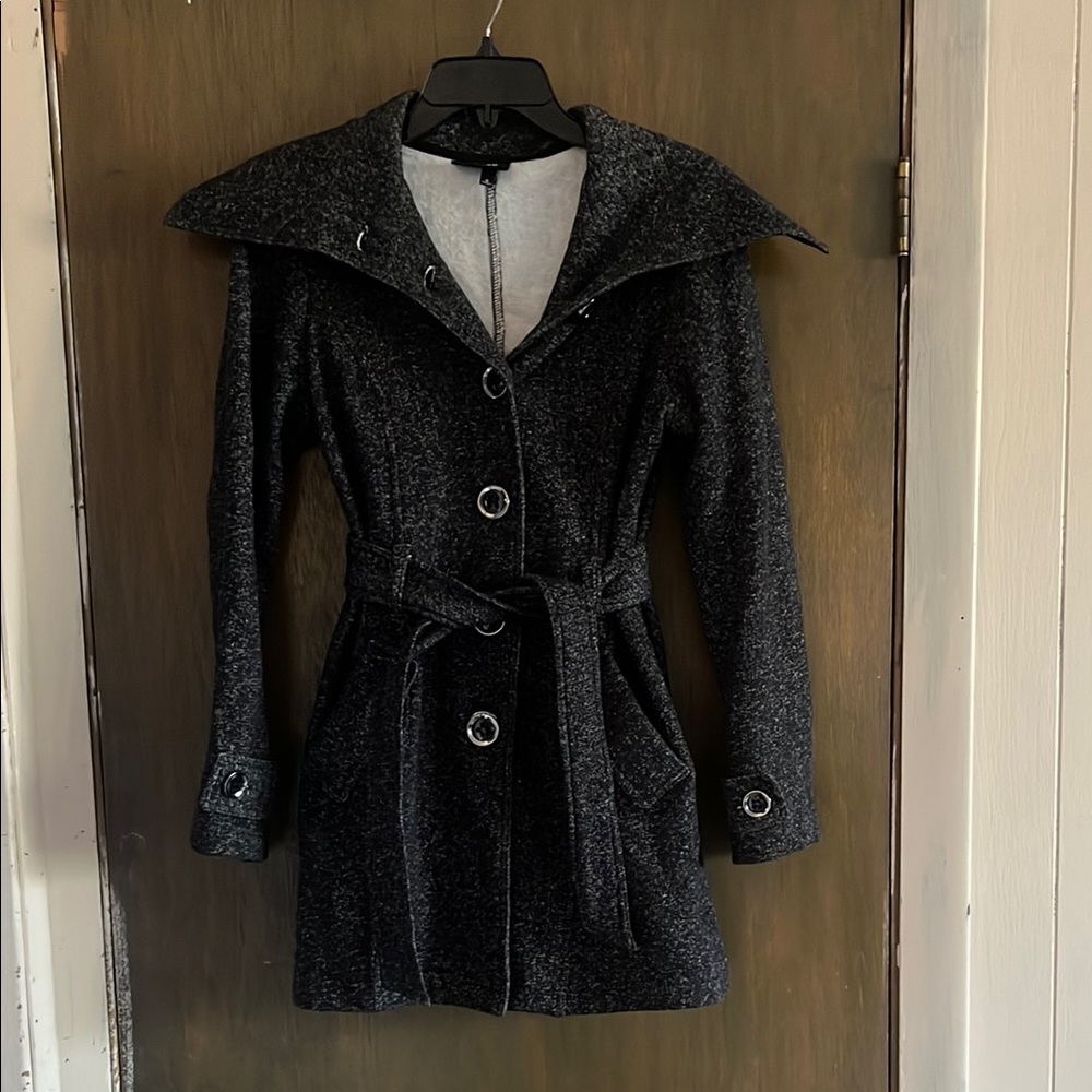 A Byer Black Tailored Winter Trench Coat with Belted Waist Size Small